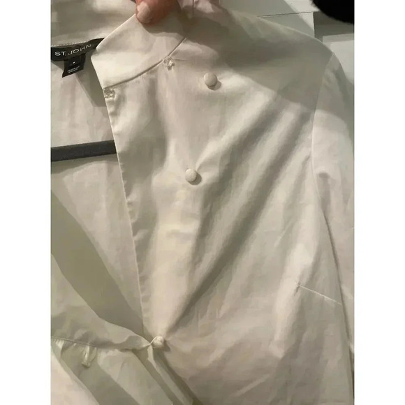 St. John White Tuxedo Front Ruffle Button Down Blouse, sz 6 - Picture 5 of 7